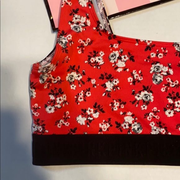 Sold  with tags VS PINK Ultimate Sports Bra  Large - Picture 5 of 8